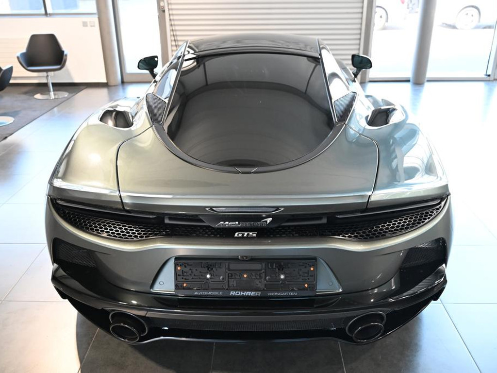 McLaren GTS