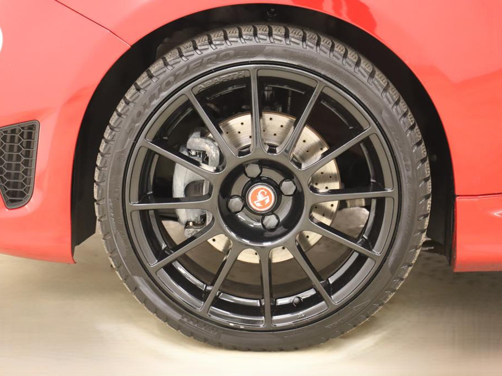 Abarth 595