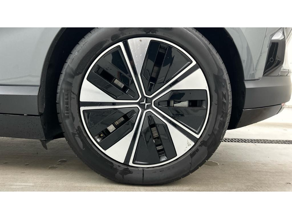 Polestar 4