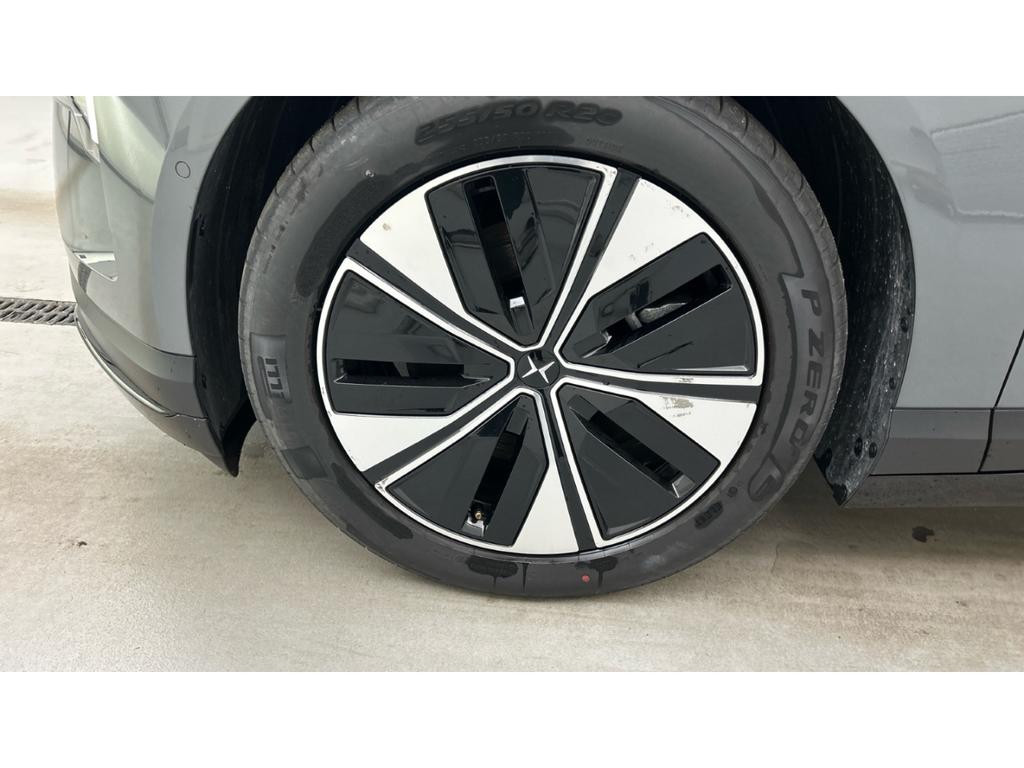 Polestar 4