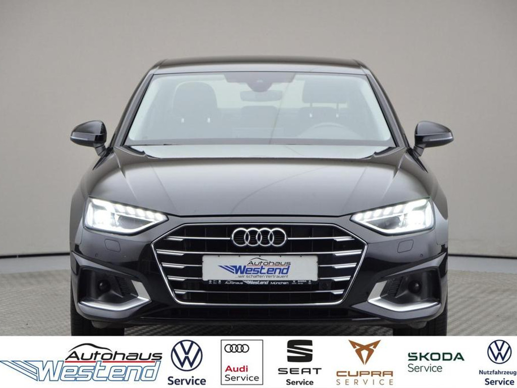 Audi A4 Sedan S-Tronic 40 TDI