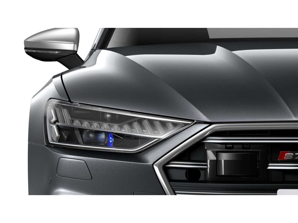 Audi S7
