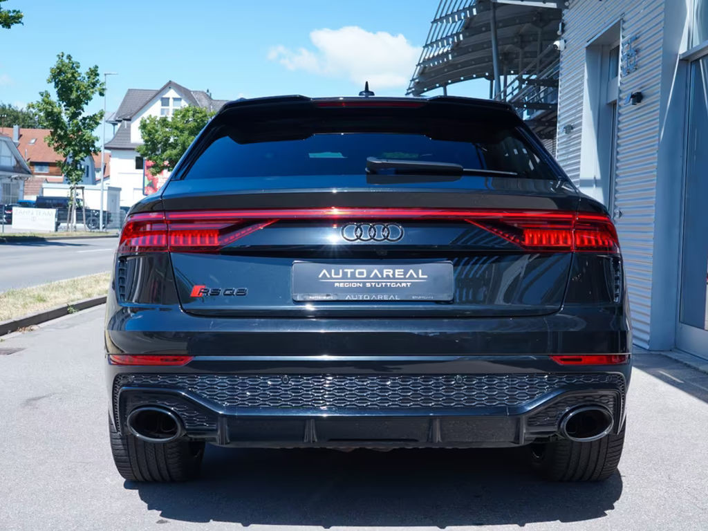 Audi RS Q8