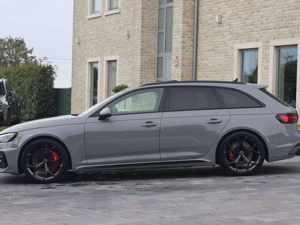 Audi RS4