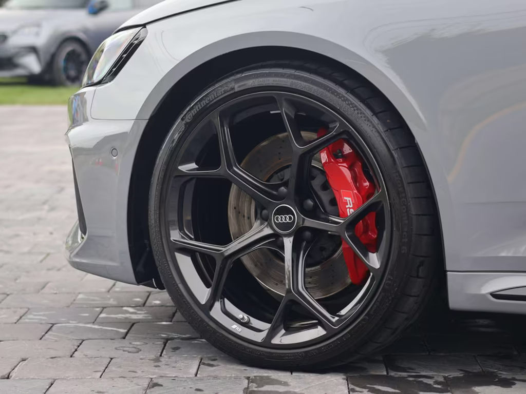 Audi RS4