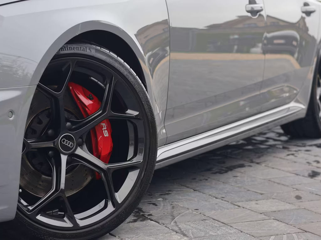 Audi RS4