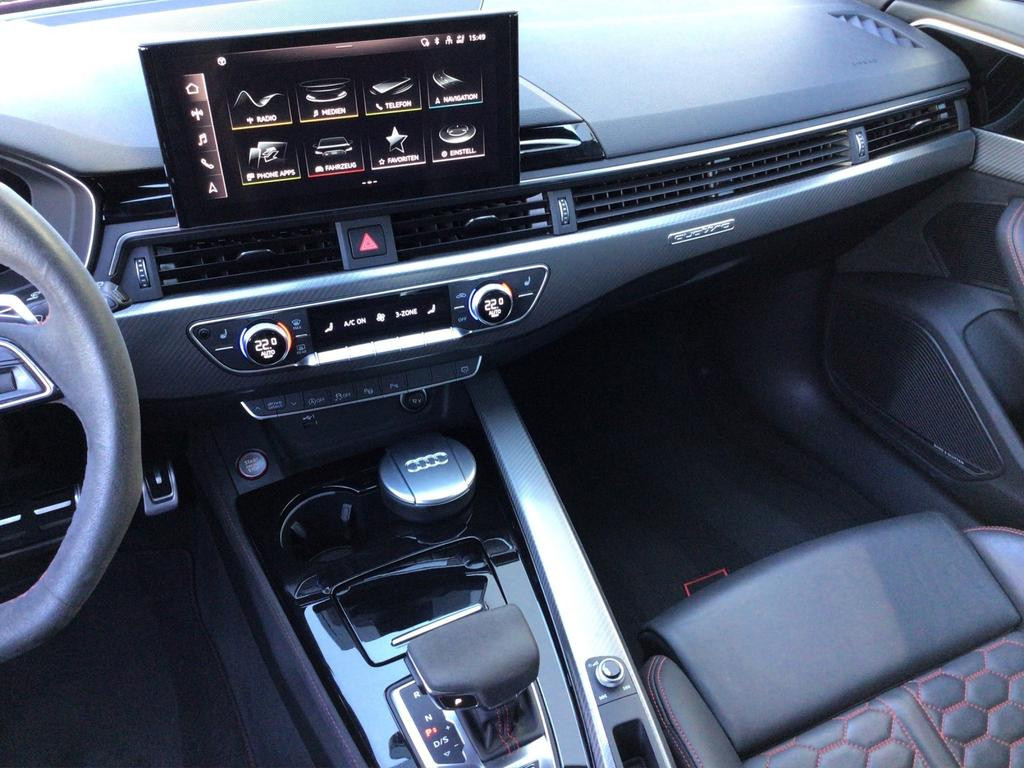 Audi RS4
