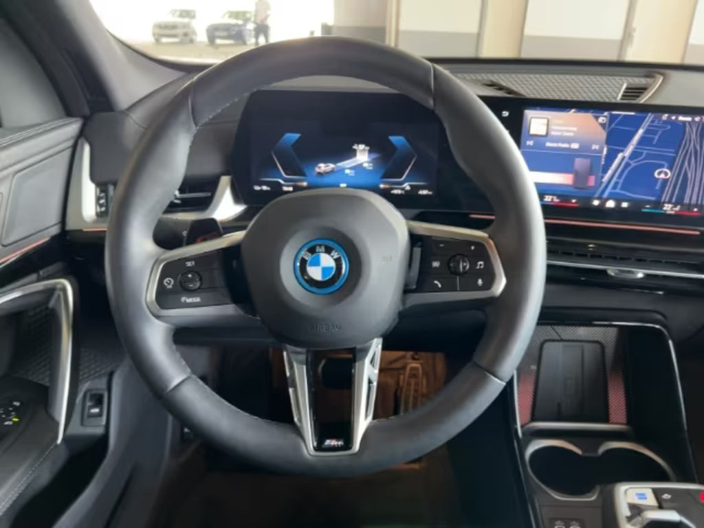 BMW iX2