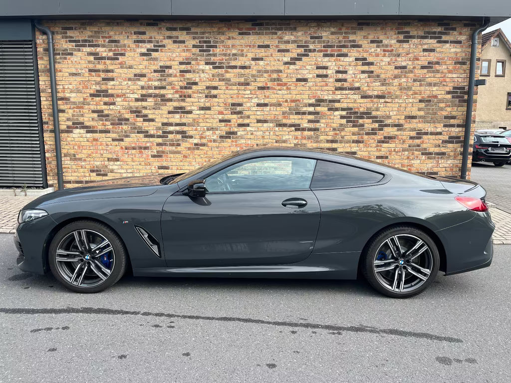 BMW M850