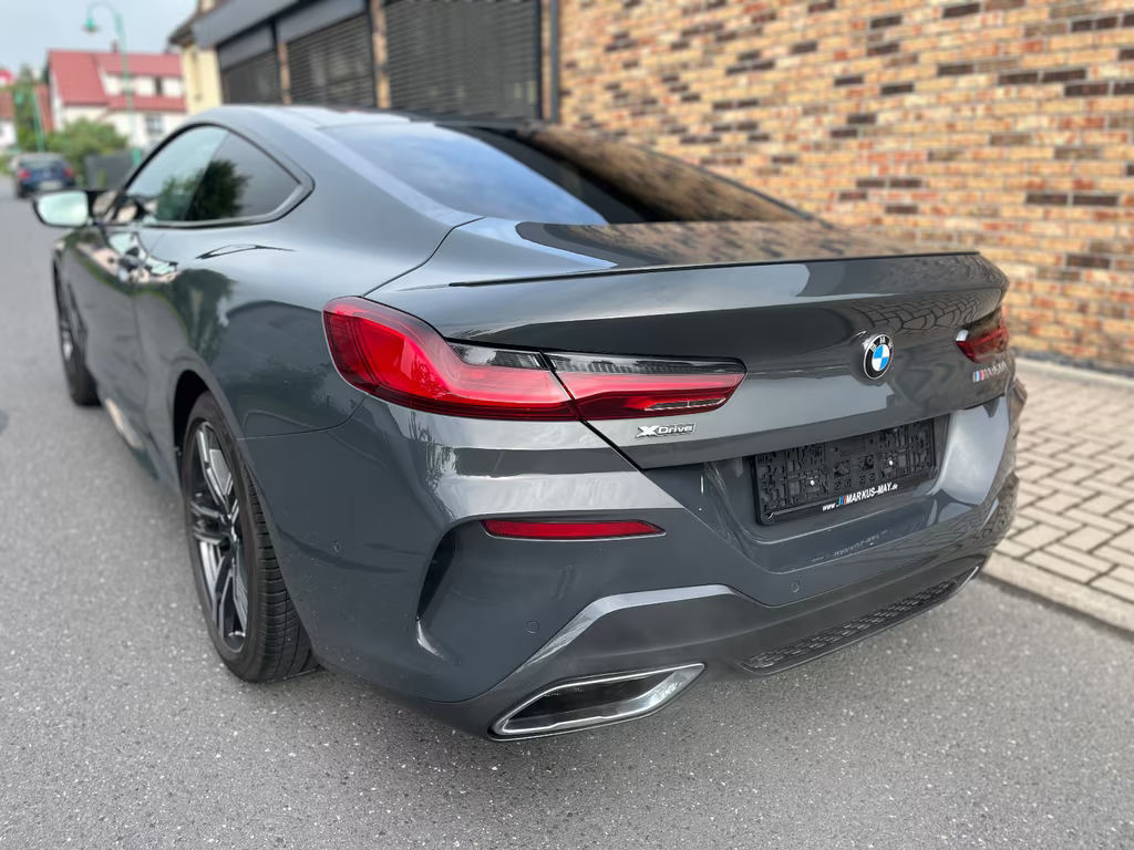 BMW M850