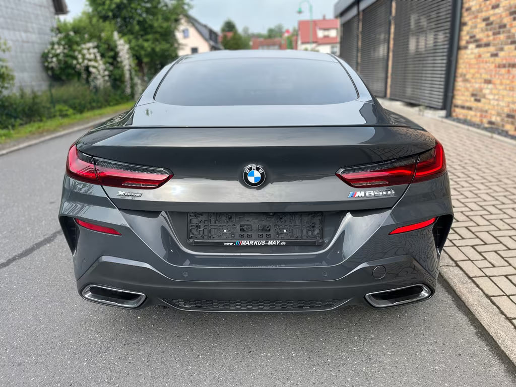 BMW M850