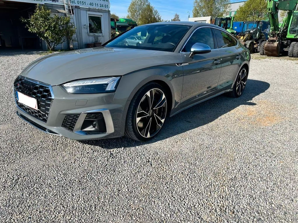 Audi S5 Quattro