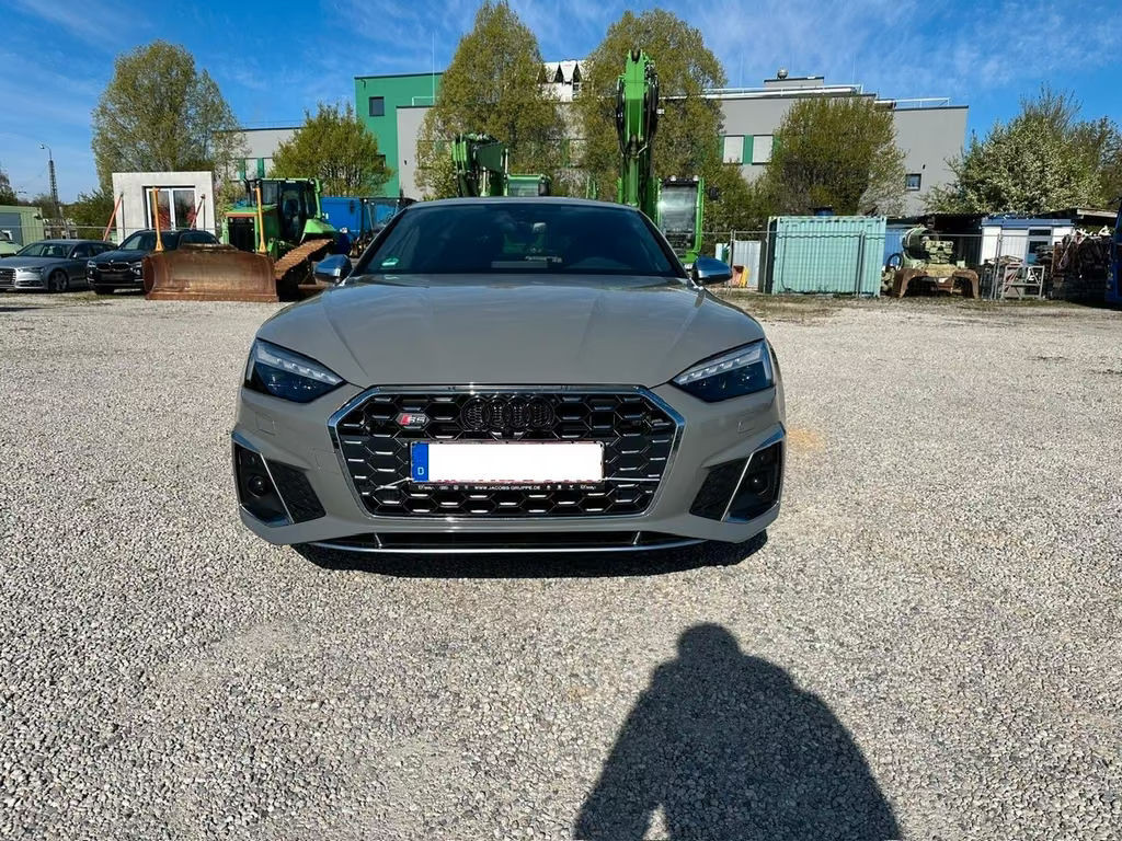 Audi S5