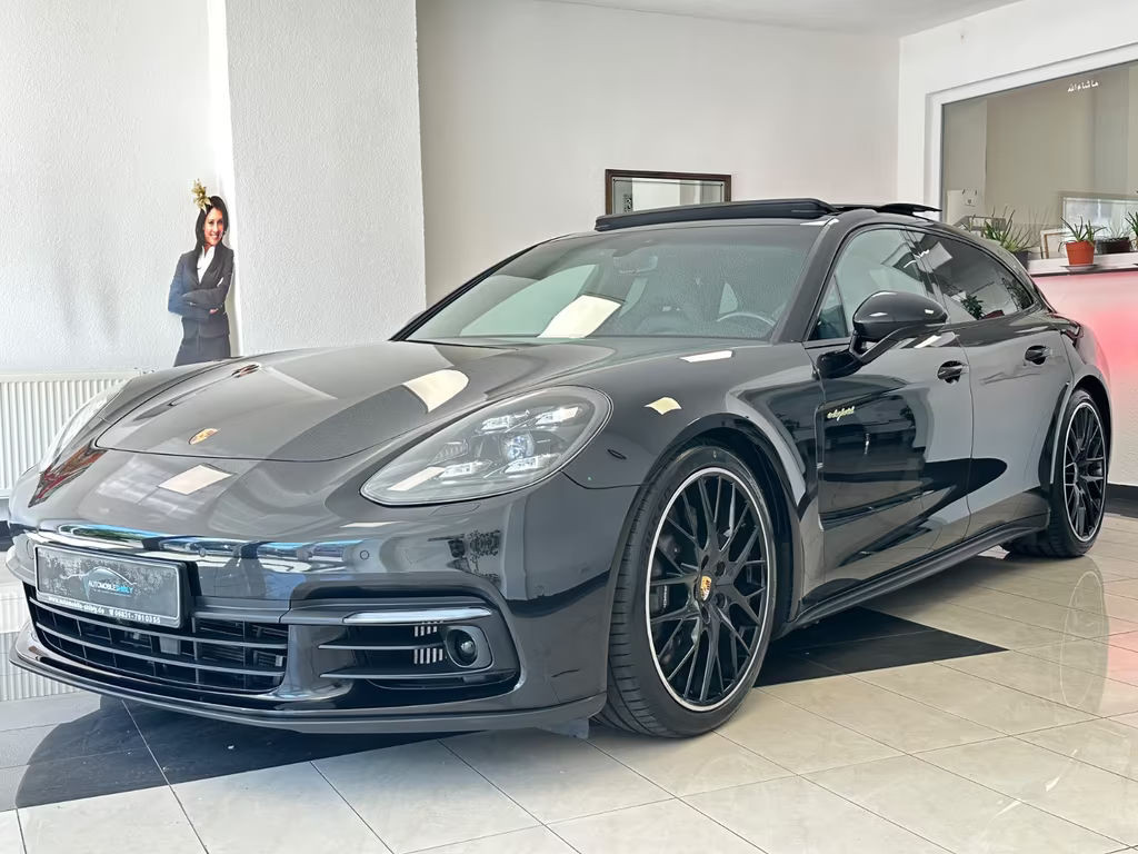 Porsche Panamera E-Hybrid Sport Turismo 4