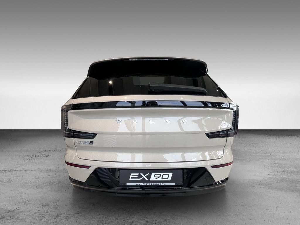 Volvo EX90