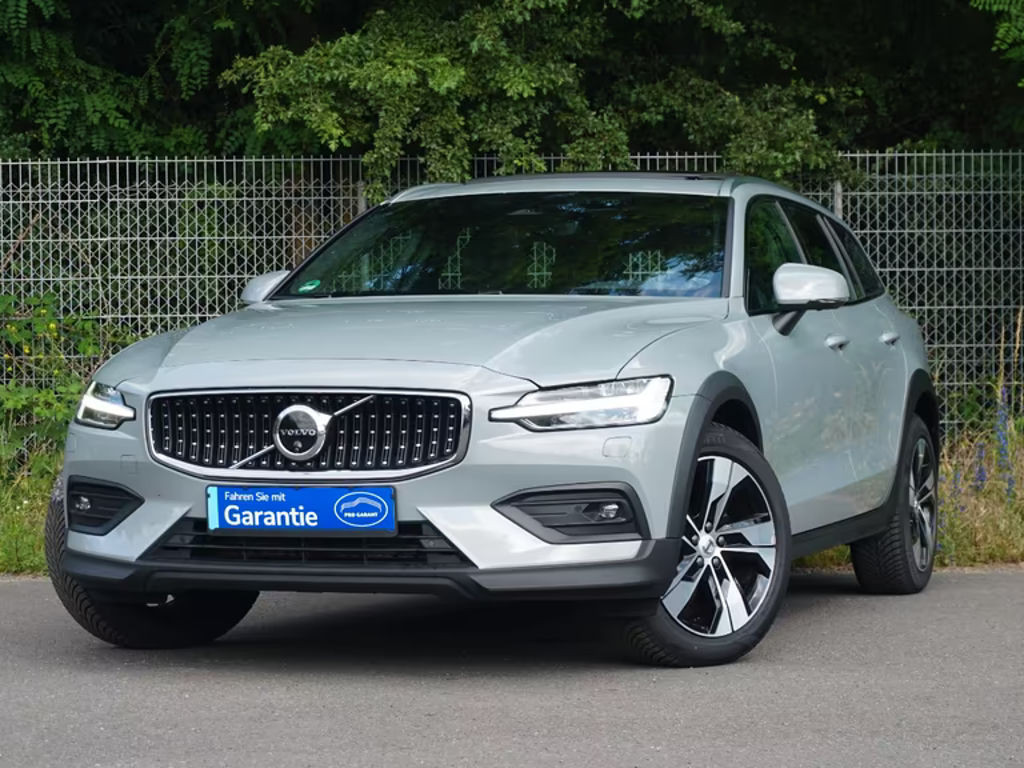 Volvo V60 Cross Country Plus Dark