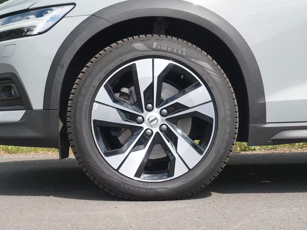 Volvo V60 Cross Country