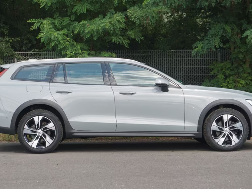 Volvo V60 Cross Country