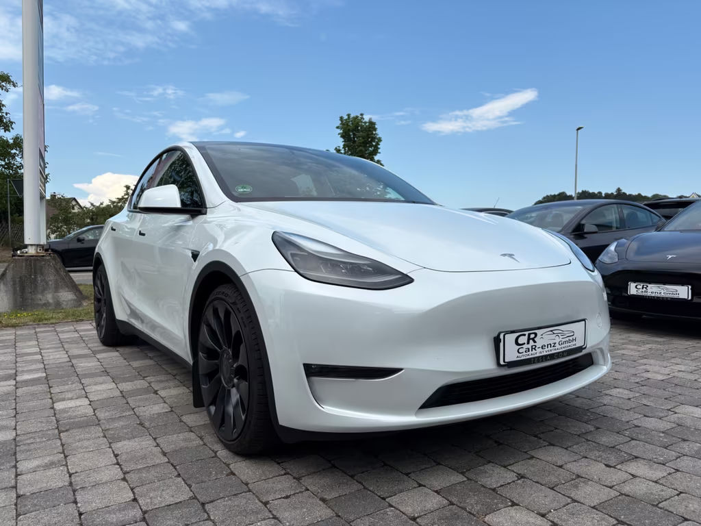 Tesla Model Y Performance Dual Motor AWD