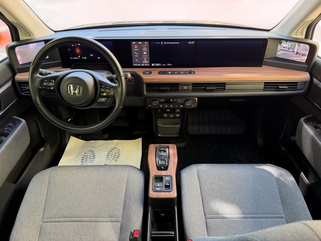 Honda e