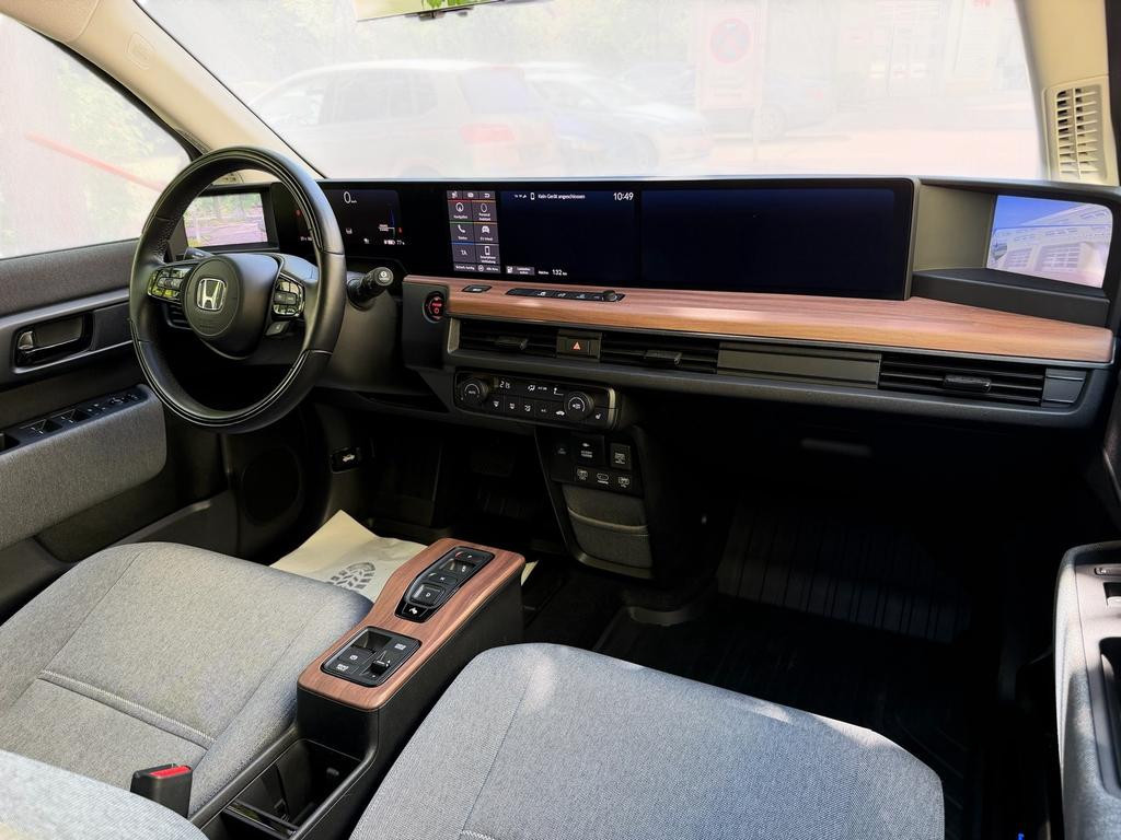 Honda e