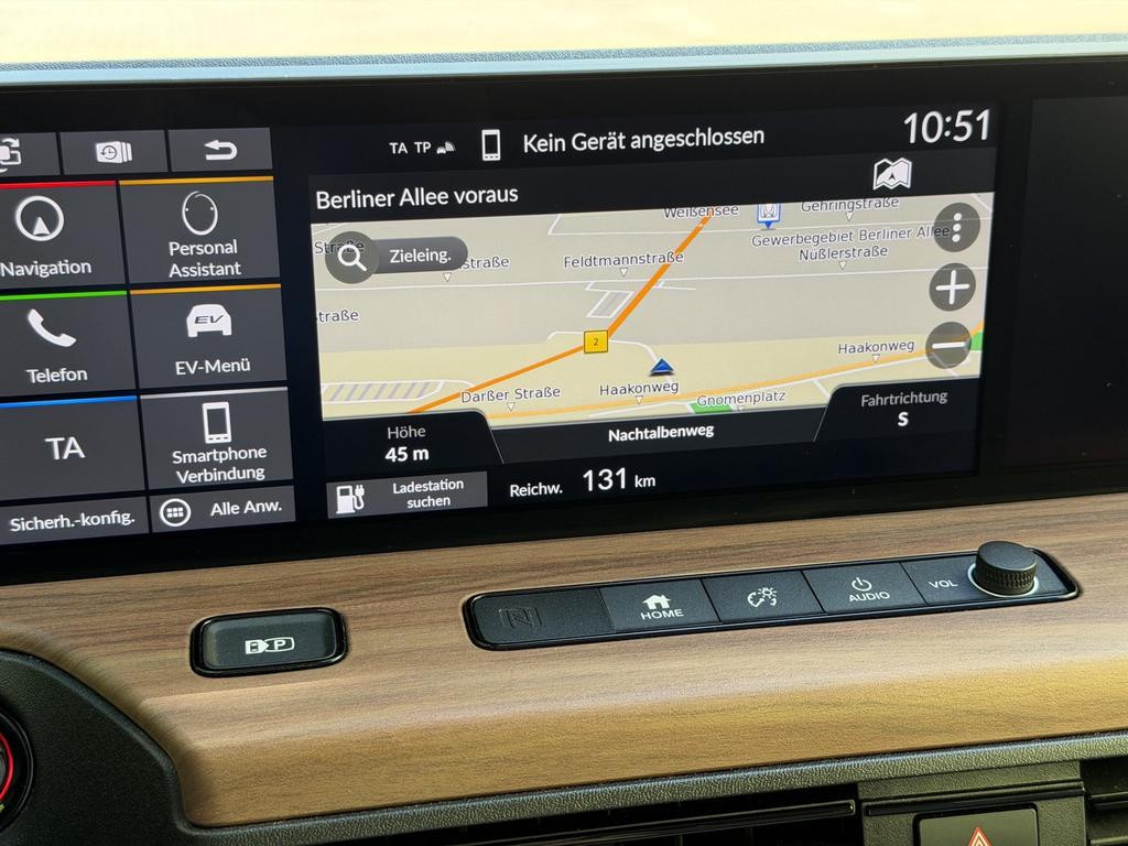 Honda e