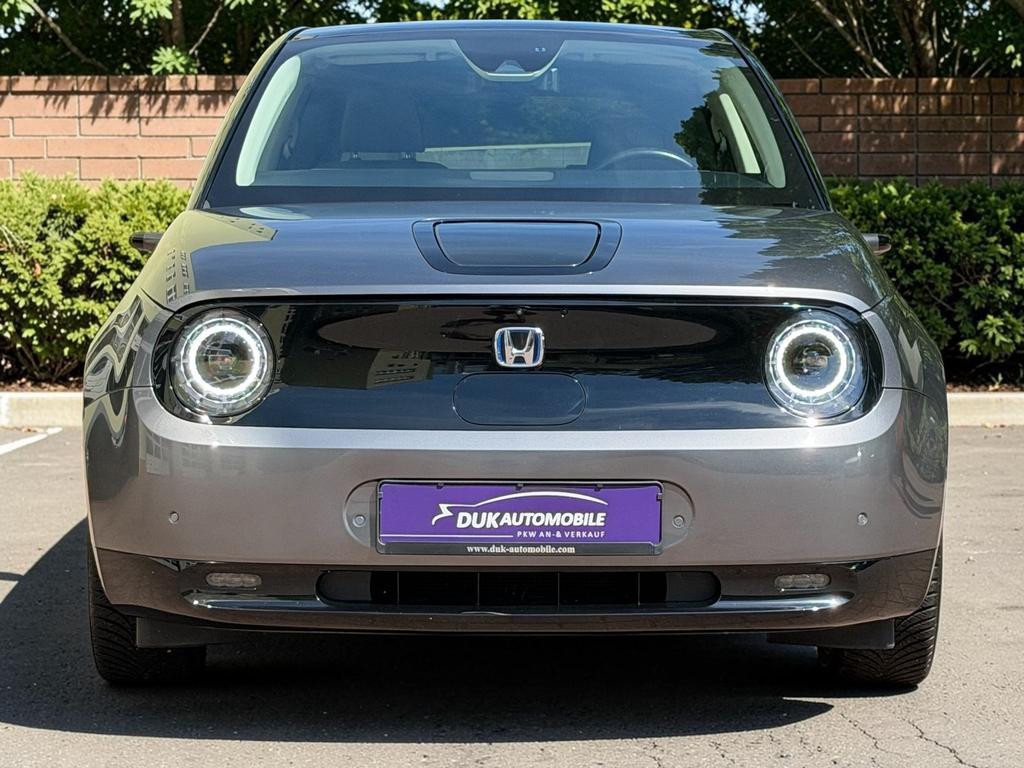 Honda e