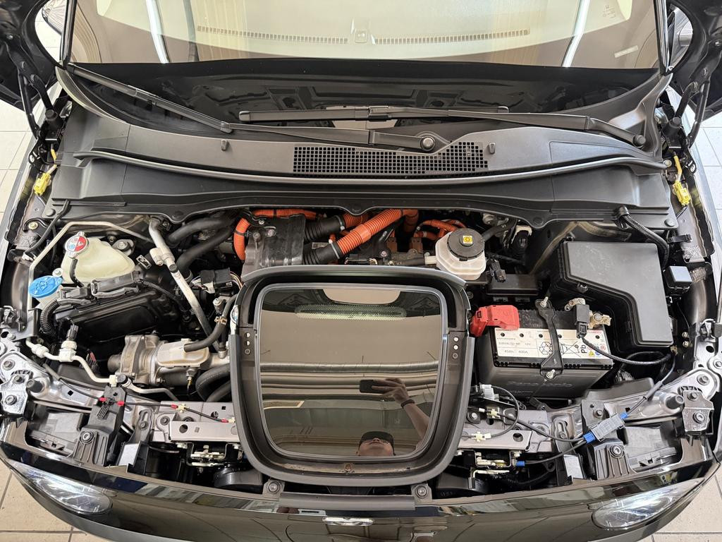 Honda e