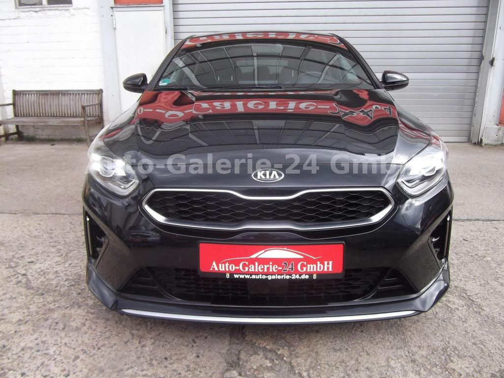 Kia ProCeed