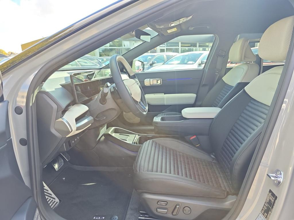 Kia EV4
