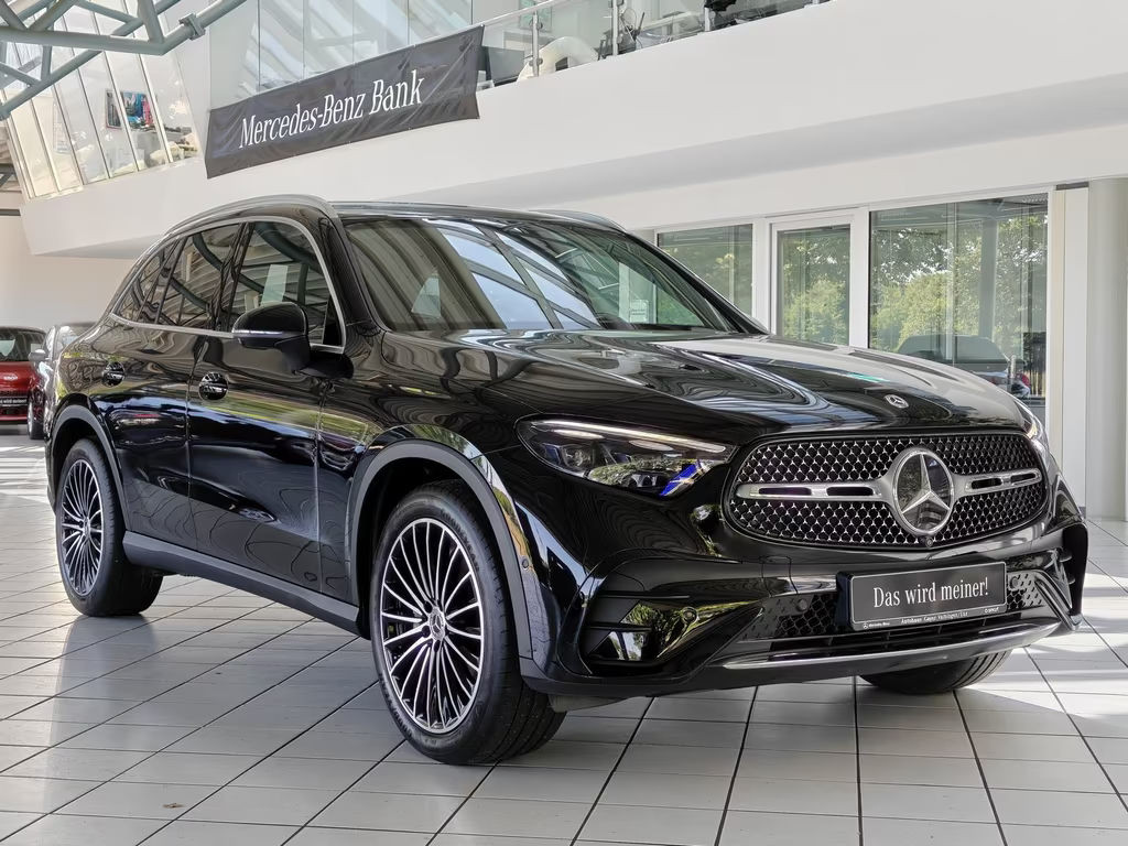 Mercedes-Benz GLC-Klasse GLC 300 4MATIC AMG Line GLC 300 d