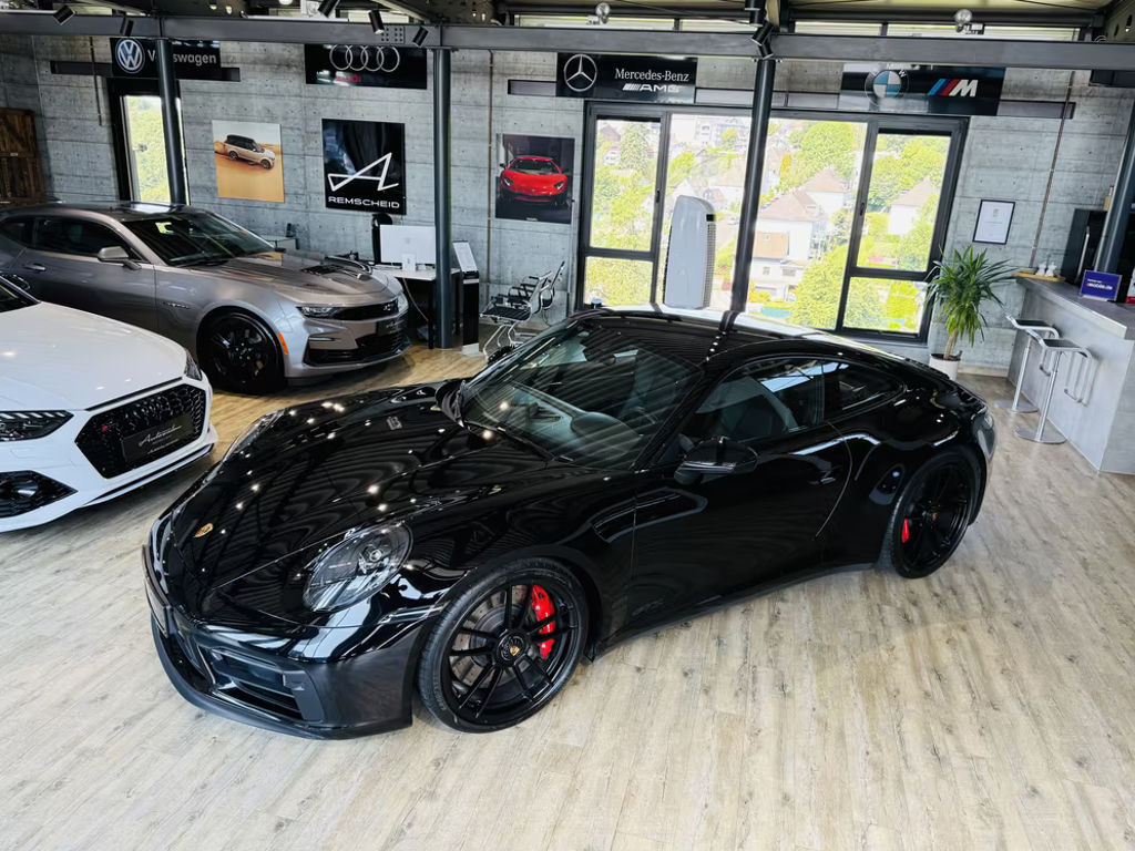Porsche 911