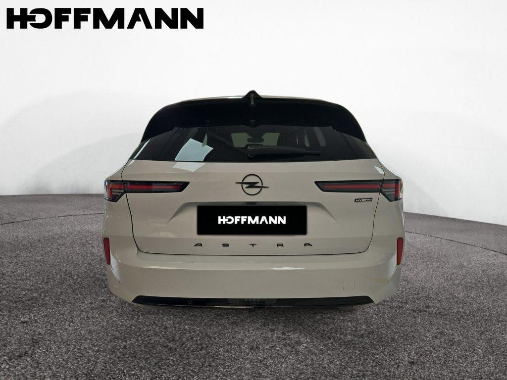Opel Astra Sports Tourer Ultimate Hybrid