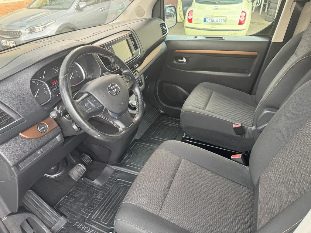 Toyota Proace (Verso)