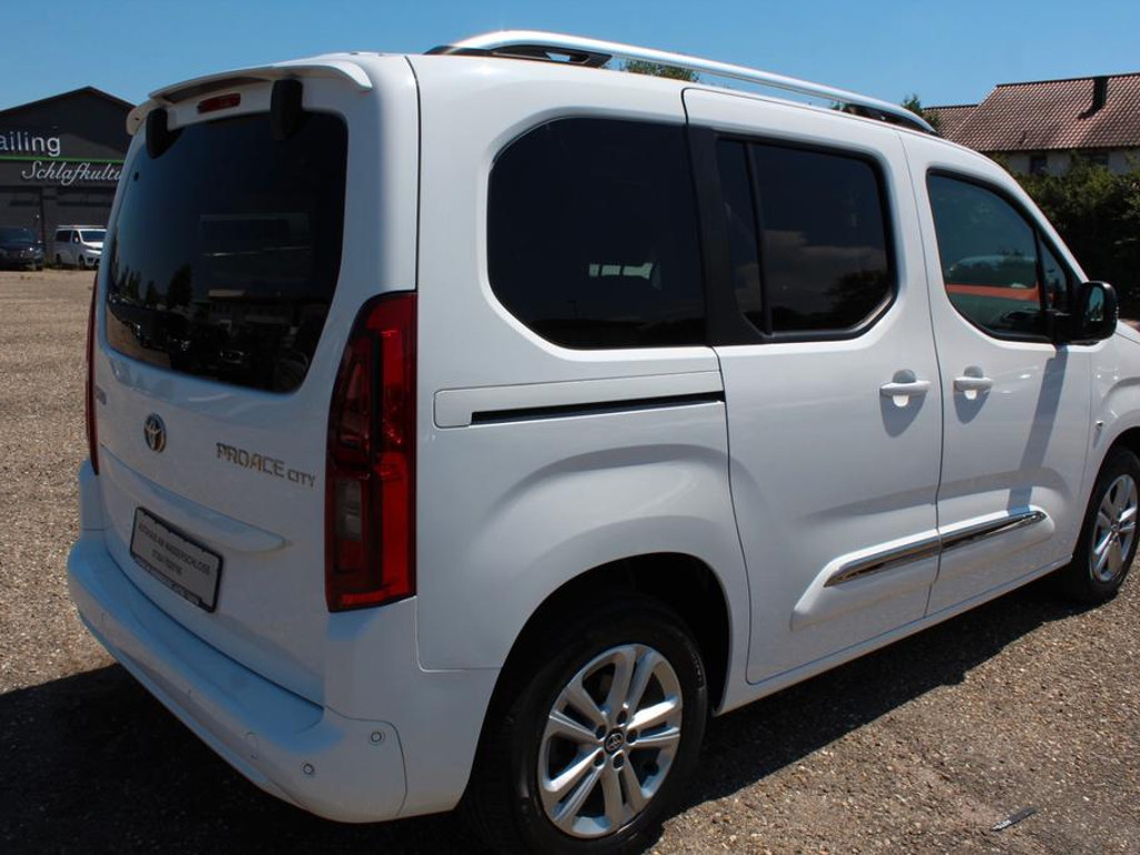 Toyota Proace (Verso)