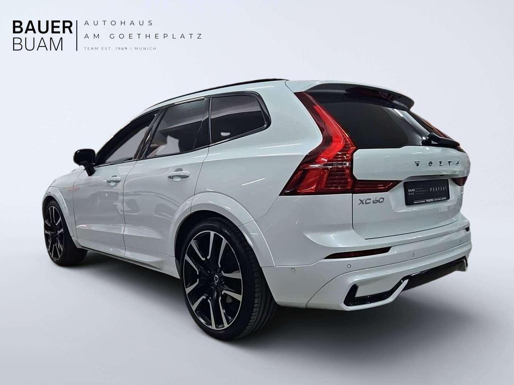 Volvo XC60 AWD Ultimate Dark