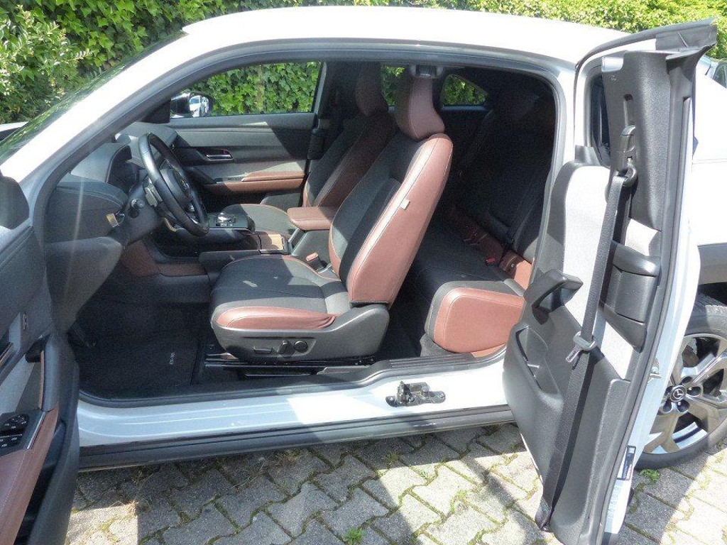 Mazda MX-30