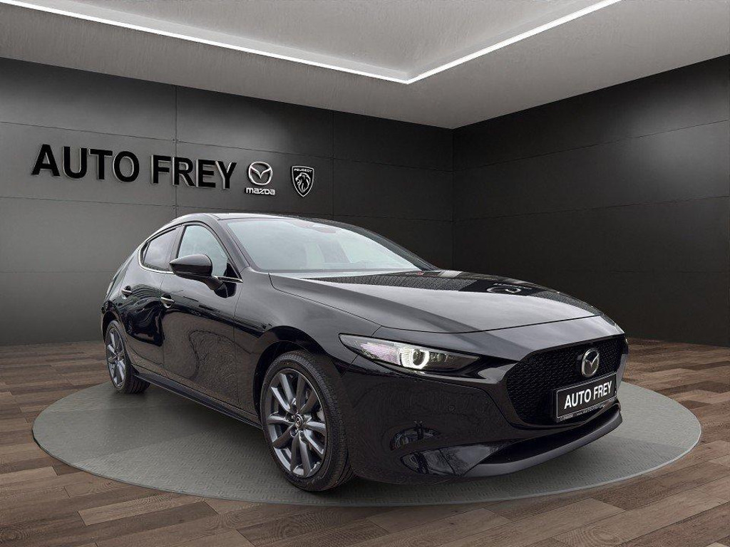 Mazda 3 Exclusive-line