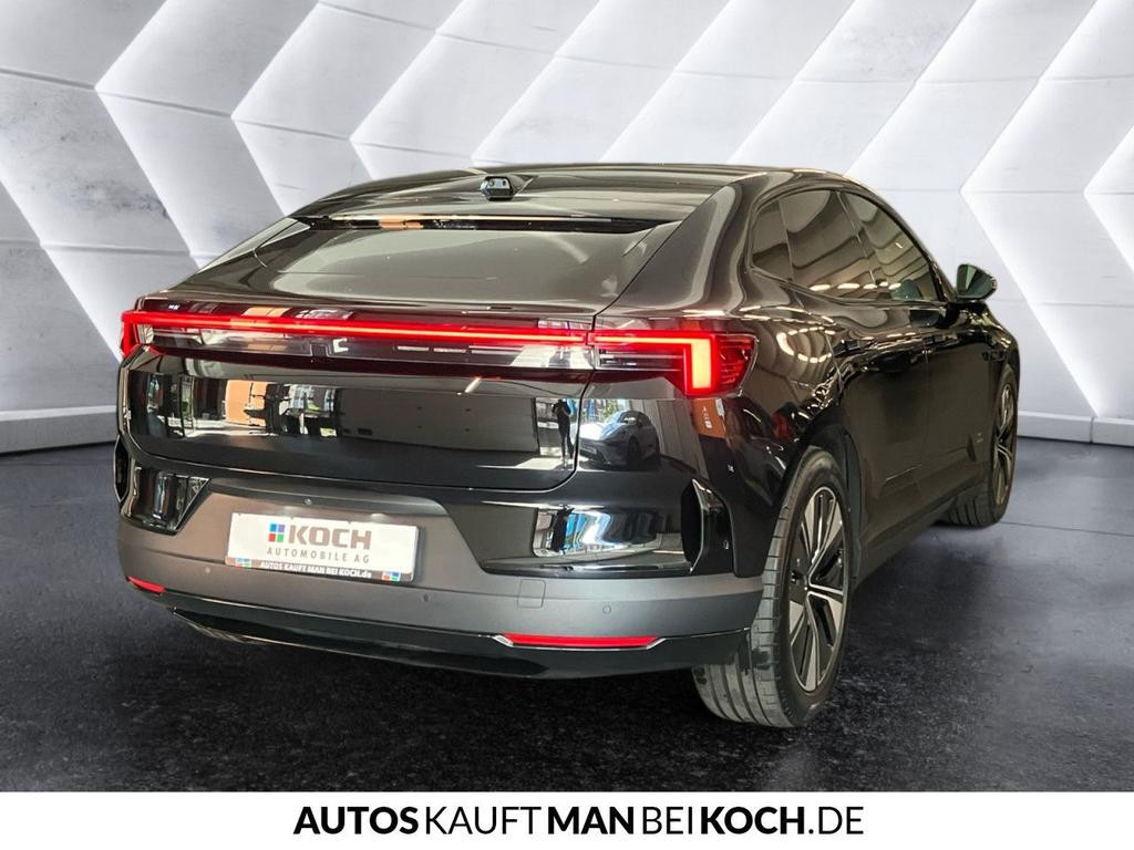 Polestar 4