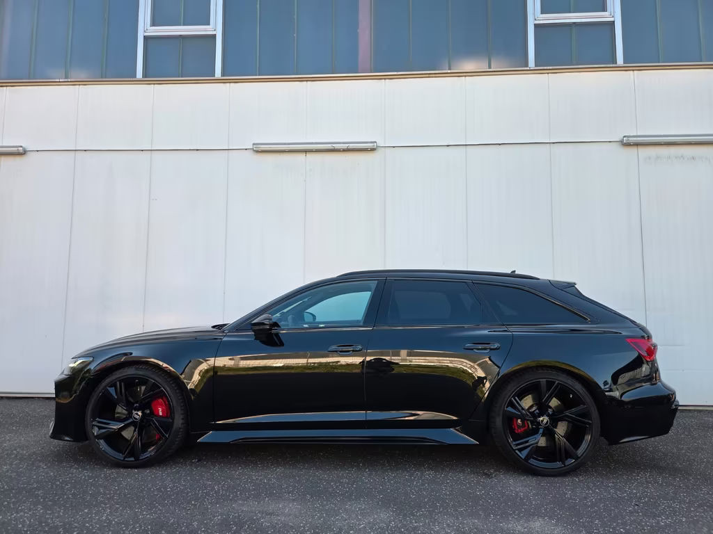 Audi RS6 Avant Quattro 4.0 TFSI