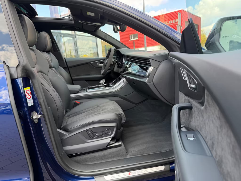 Audi RS Q8