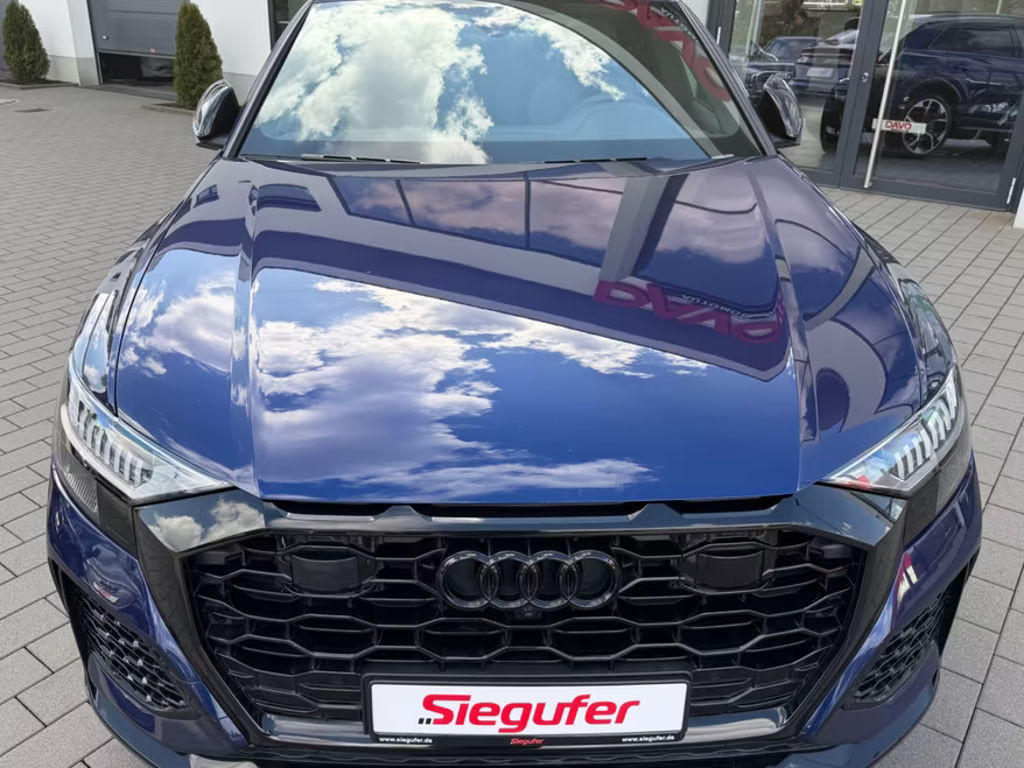 Audi RS Q8