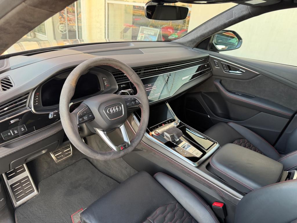 Audi RS Q8