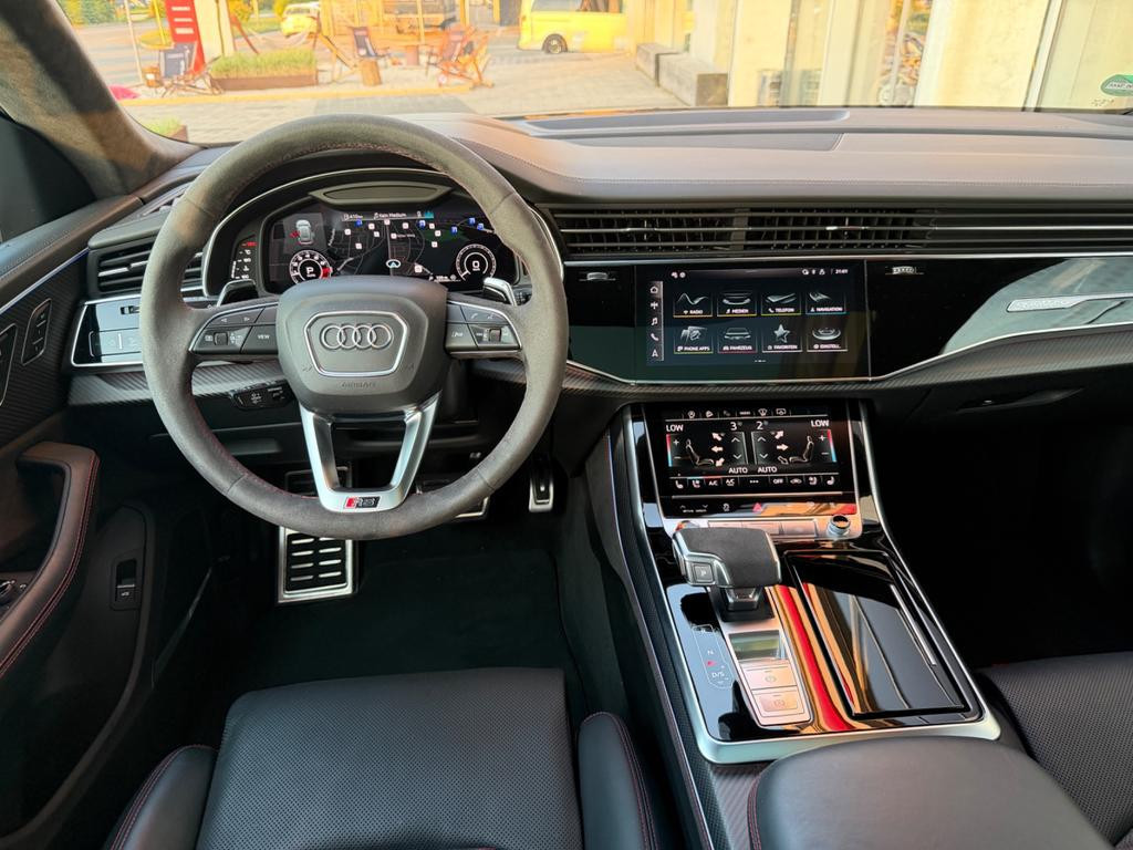 Audi RS Q8
