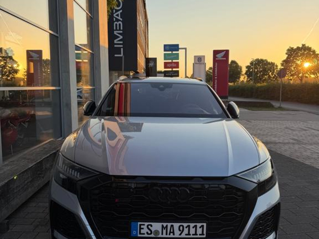 Audi RS Q8
