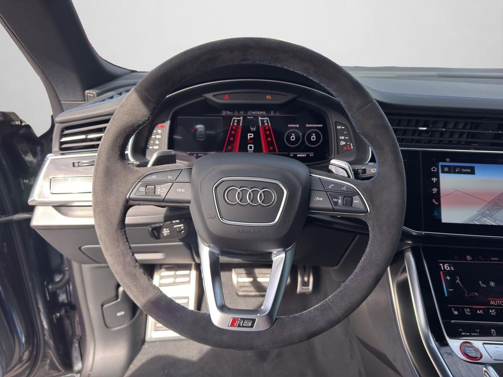 Audi RS Q8