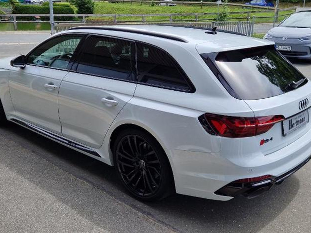 Audi RS4
