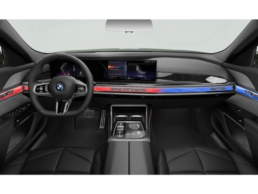 BMW i7