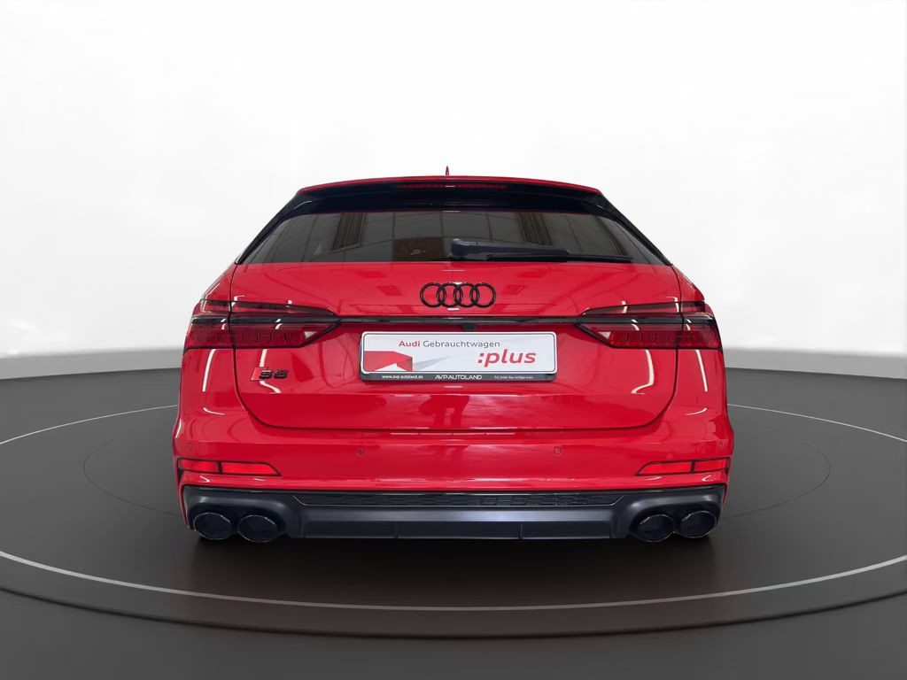 Audi S6