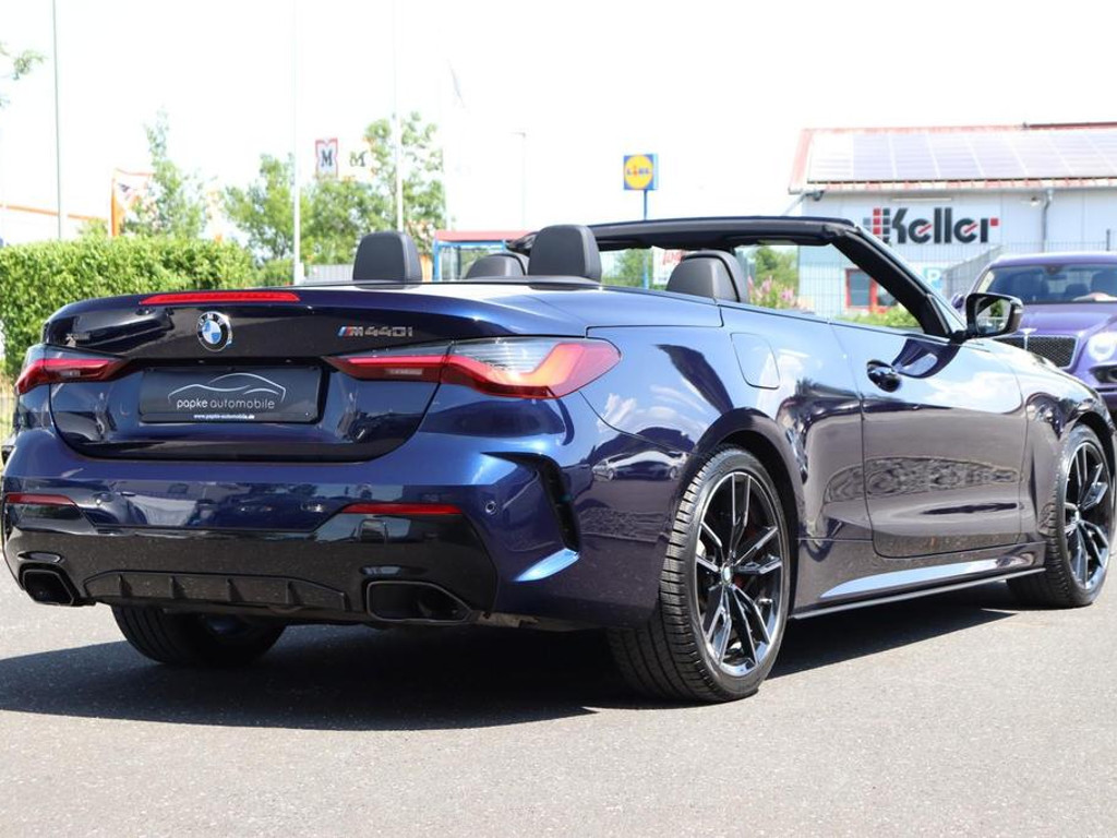 BMW M440